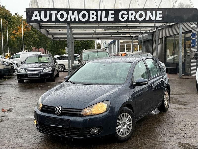 Blau Gebraucht 2009 VW Golf VI Trendline Limousine | 3.000 € (Superpreis) - Bild 1/4
