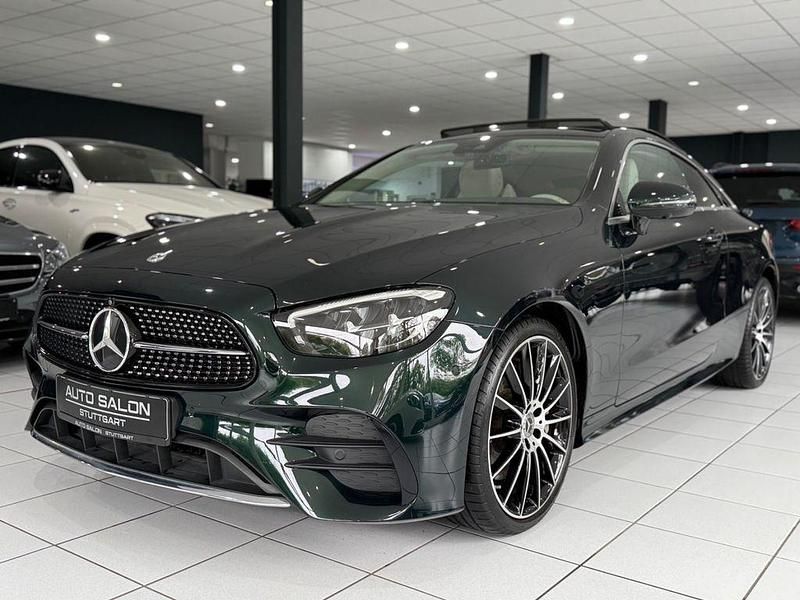 Smaragdgruen Gebraucht 2022 Mercedes E450 AMG Coupé | 56.990 € (Fairer Preis) - Bild 1/4