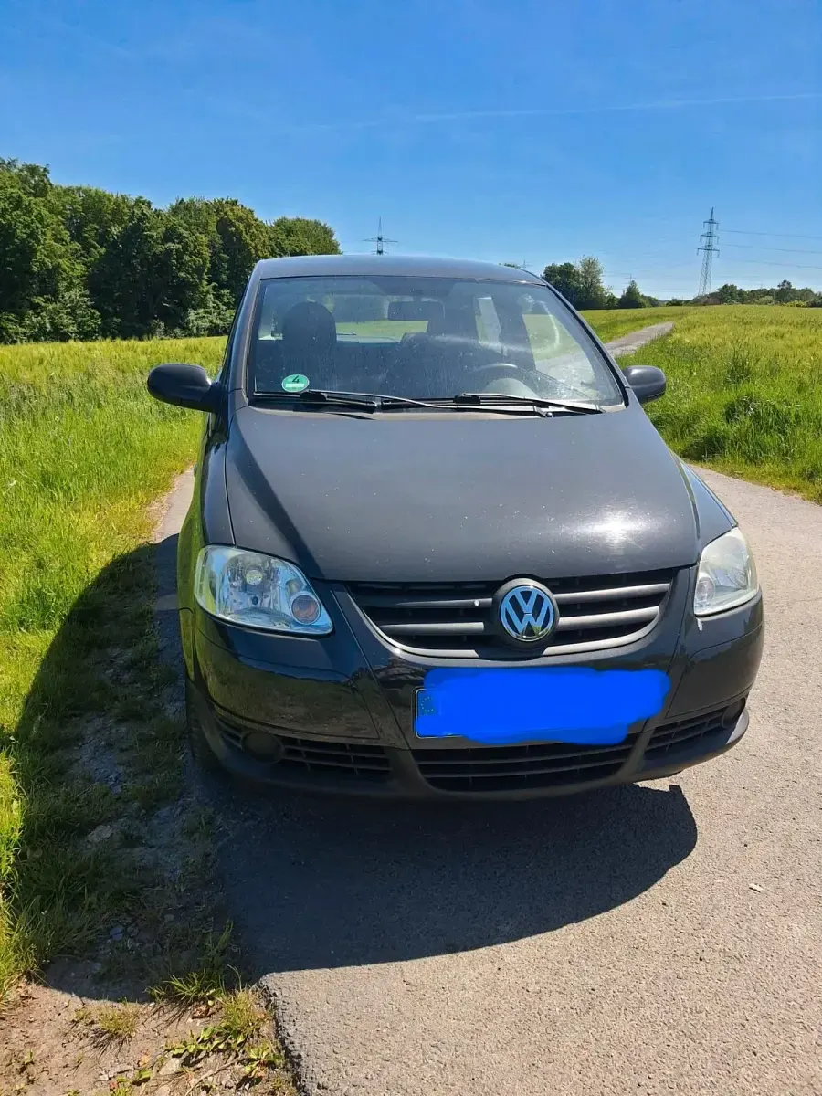 Gebraucht VW Fox 54 PS (39 kW) 2007 Grau Kleinwagen