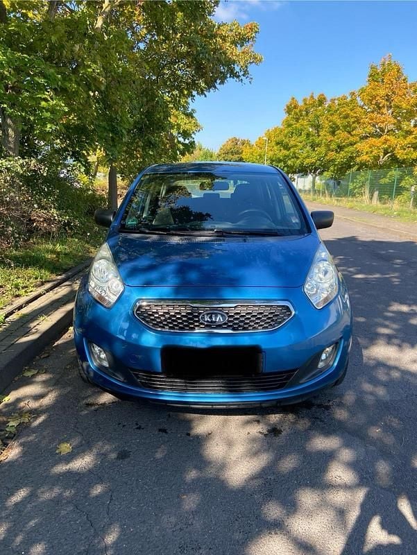 Blau Gebraucht 2011 Kia Venga 2 Kleinwagen | 4.000 € (Guter Preis) - Bild 1/4