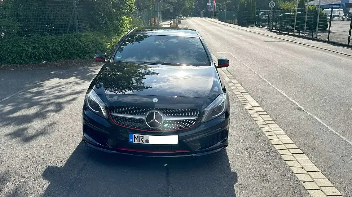 Gebraucht Mercedes A250 AMG 211 PS (155 kW) 2013 Schwarz Kleinwagen