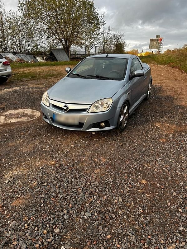 Gebraucht Opel Tigra 125 PS (91 kW) 2006 Blau Cabrio