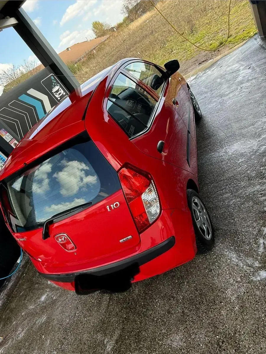 Gebraucht Hyundai i10 Classic 67 PS (49 kW) 2008 Rot Kleinwagen
