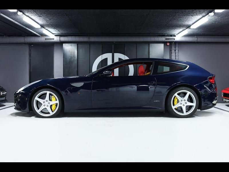 Gebraucht Ferrari FF 661 PS (486 kW) 2015 Blau Kombi