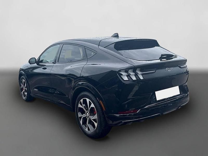 Usata Ford Mustang Mach-E 258 kW (351 CV) 2022 Nero SUV