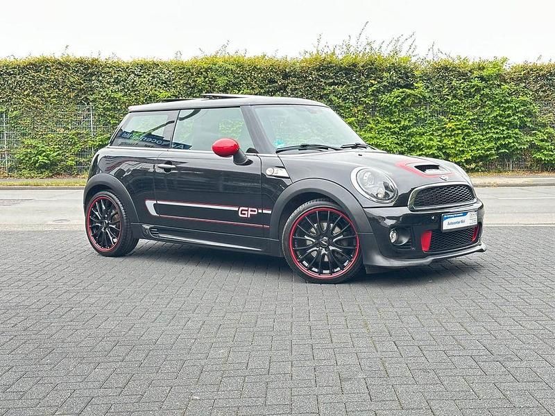 Schwarz Gebraucht 2014 Mini Cooper SD Kleinwagen | 10.980 € (Fairer Preis) - Bild 1/4