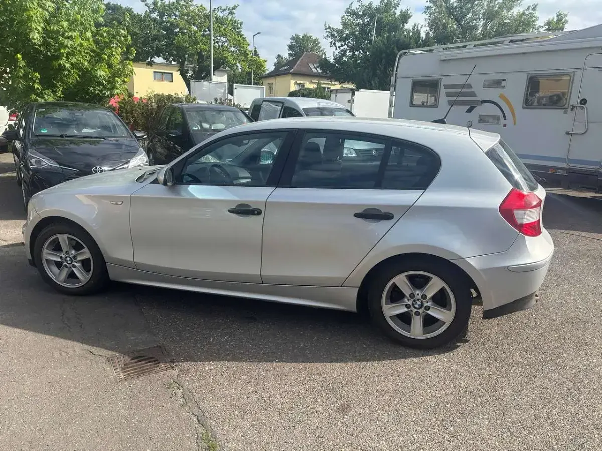 Gebraucht BMW 116 116 PS (85 kW) 2005 Silber Kleinwagen