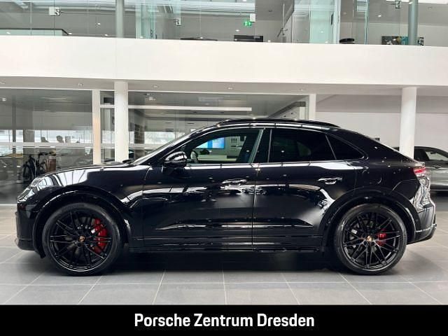 Neu Porsche Macan GTS 419 kW (571 PS) 2026 Tiefschwarzmetallic SUV