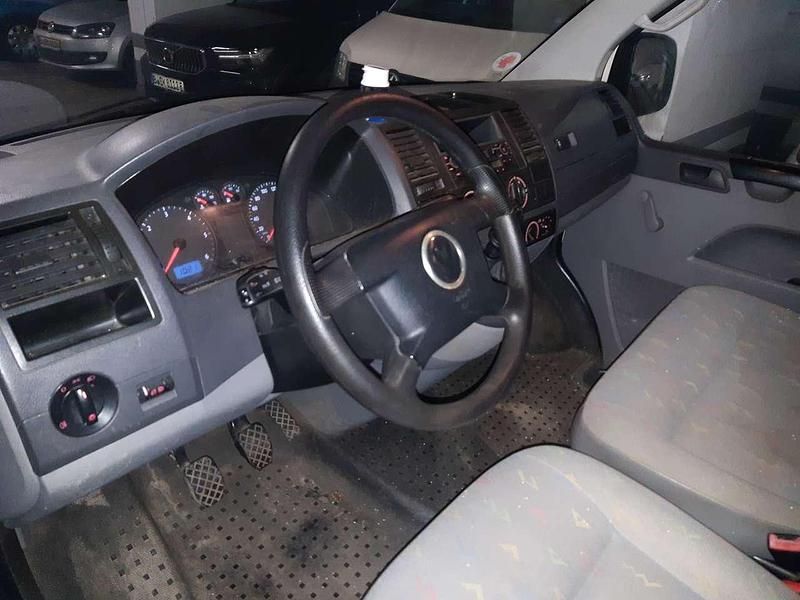 Usata VW Transporter 131 CV (96 kW) 2004 Bianco Furgone