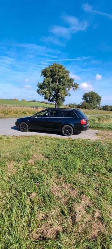 Schwarz Gebraucht 2003 Audi A6 Kombi | 3.200 € (Teuer) - Bild 1/4