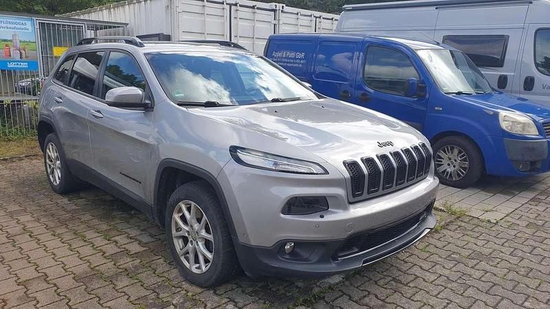 Gebraucht Jeep Cherokee Night Eagle 200 PS (147 kW) 2016 Billet silver clear coatmetallic SUV