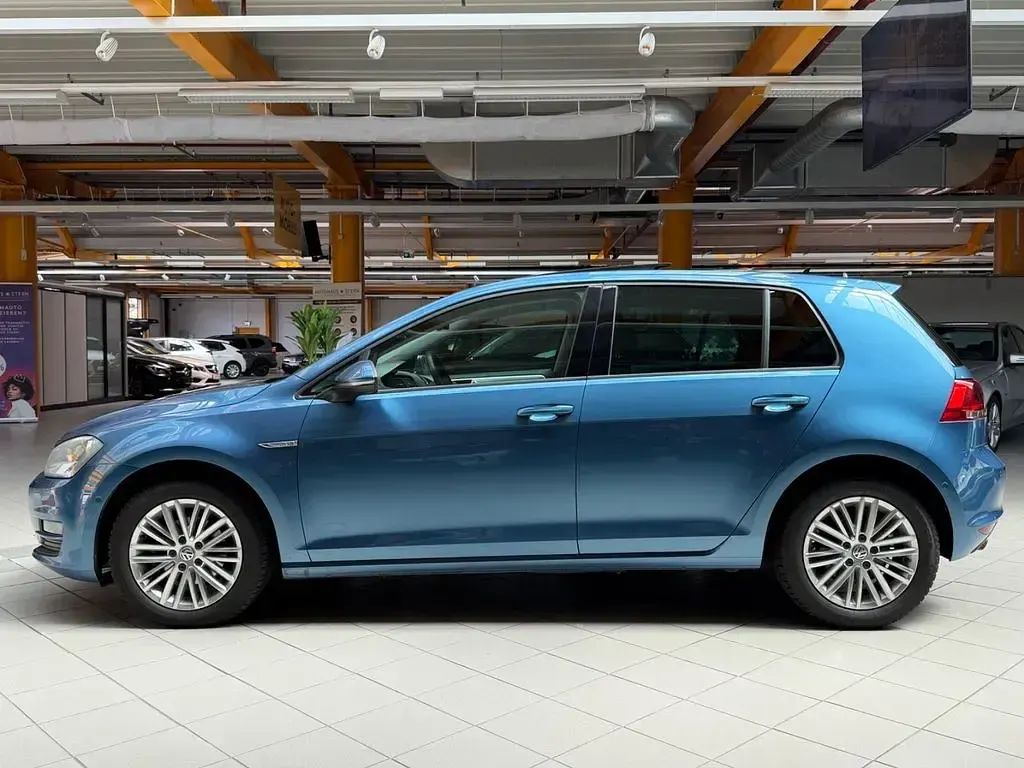 Gebraucht VW Golf VII Cup 105 PS (77 kW) 2014 Blau Limousine