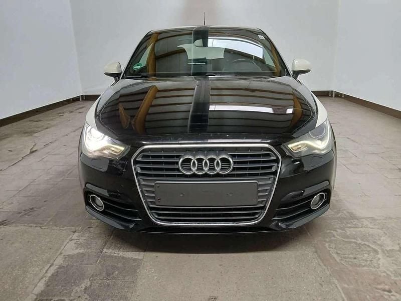 Gebraucht Audi A1 Ambition 105 PS (77 kW) 2012 Brillantschwarz Kleinwagen