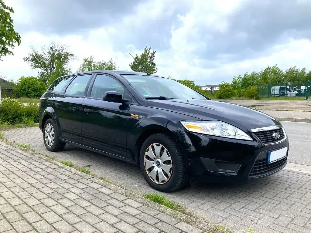 Gebraucht Ford Mondeo 140 PS (102 kW) 2008 Schwarz Kombi