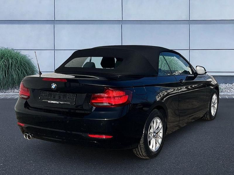Gebraucht BMW 220 Advantage 184 PS (135 kW) 2021 Schwarz Cabrio