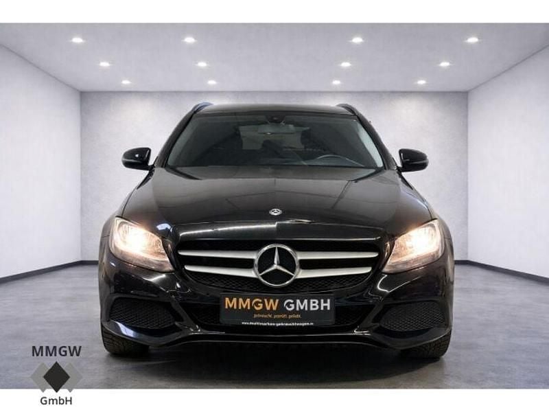 Gebraucht Mercedes C200 240 PS (176 kW) 2018 Schwarz Kombi