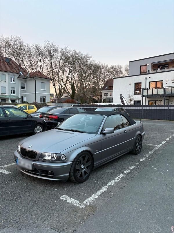 Gebraucht BMW 323 Cabriolet 170 PS (125 kW) 2000 Grau Cabrio