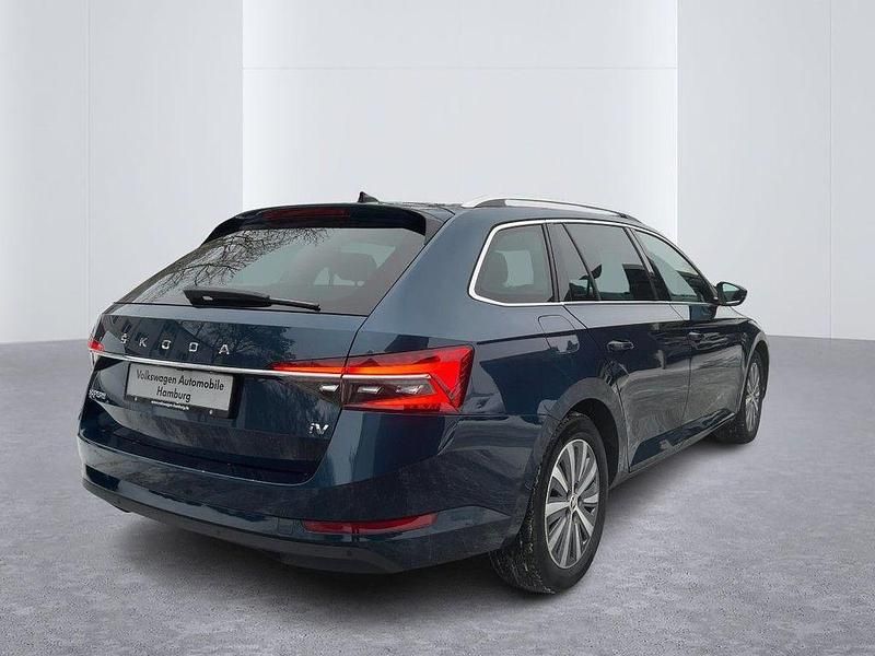 Gebraucht Skoda Superb Style 218 PS (160 kW) 2021 Lavablau metallic Kombi