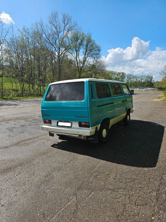 Gebraucht VW T3 83 PS (61 kW) 1985 Blau Van