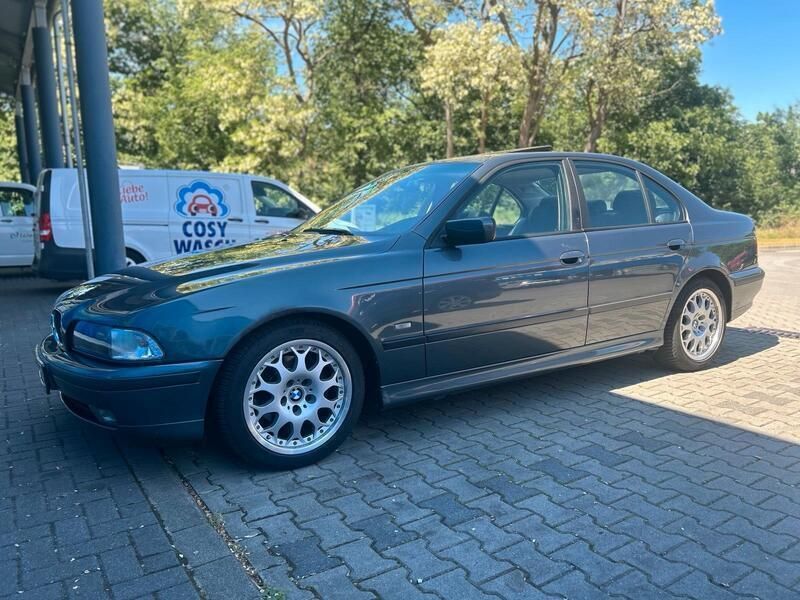 Grau Gebraucht 1999 BMW 523 Shadowline Limousine | 2.999 € (Superpreis) - Bild 1/4