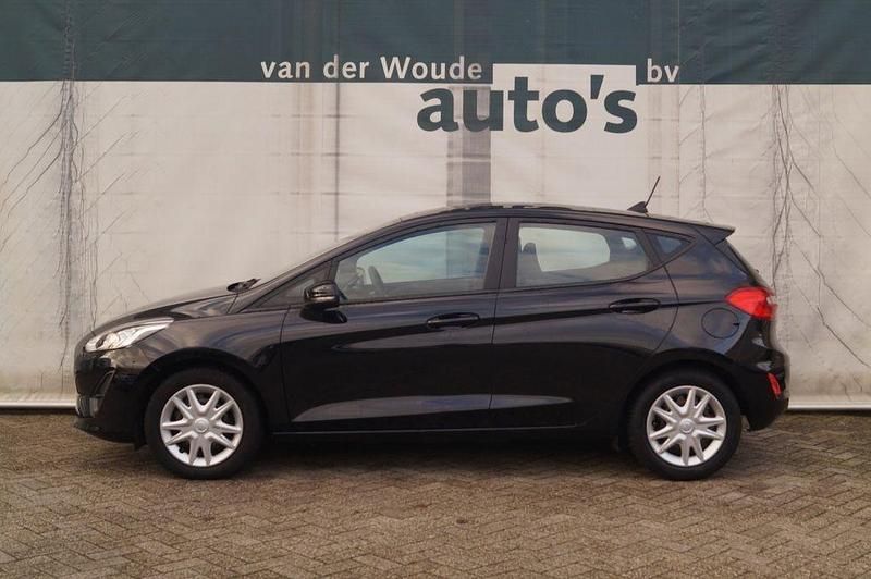 Gebraucht Ford Fiesta 94 PS (69 kW) 2021 Schwarz Limousine