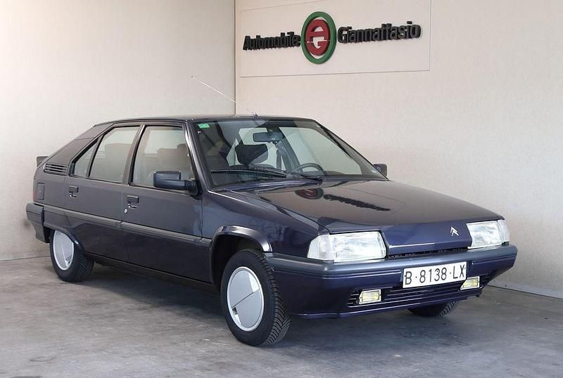 Blau Gebraucht 1990 Citroën BX Kleinwagen | 16.990 € - Bild 1/4
