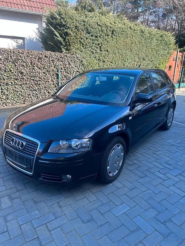 Gebraucht Audi A3 102 PS (75 kW) 2006 Schwarz Kleinwagen