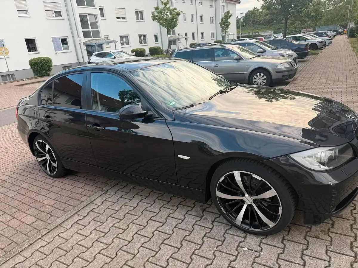 Gebraucht BMW 320 150 PS (110 kW) 2006 Limousine