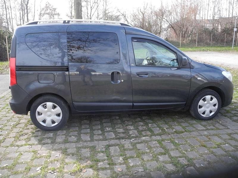 Gebraucht Dacia Dokker Express 90 PS (66 kW) 2015 Van