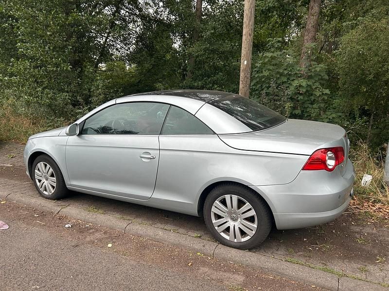 Grau Gebraucht 2006 Ford Fusion Cabrio | 1.700 € - Bild 1/4