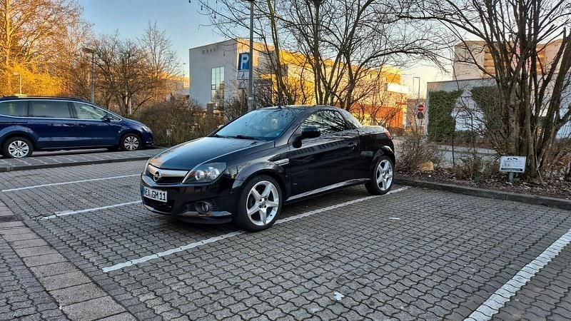 Gebraucht Opel Tigra 128 PS (94 kW) 2004 Schwarz Cabrio