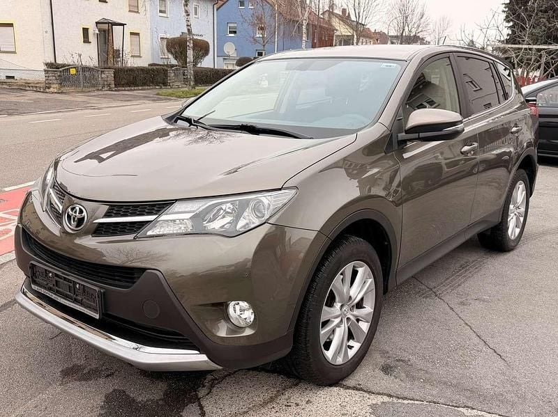Gebraucht Toyota RAV4 Edition 151 PS (111 kW) 2013 Greyish brown mica metallic SUV