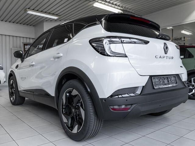 Gebraucht Renault Captur Techno 143 PS (105 kW) 2024 Weiss SUV