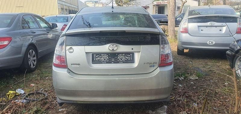 Gebraucht Toyota Prius Sol 77 PS (56 kW) 2004 Grau Kleinwagen