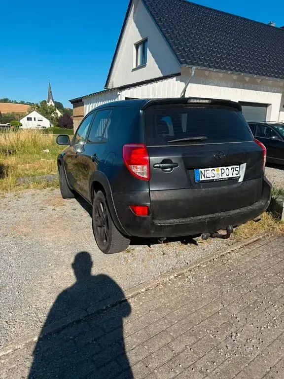 Gebraucht Toyota RAV4 Executive 177 PS (130 kW) 2006 Schwarz SUV