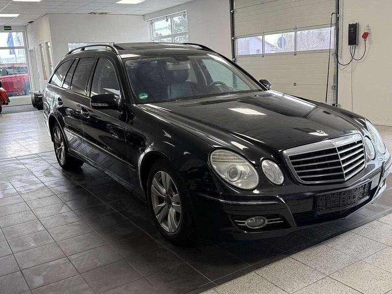 Gebraucht Mercedes E280 190 PS (139 kW) 2008 Schwarz Kombi