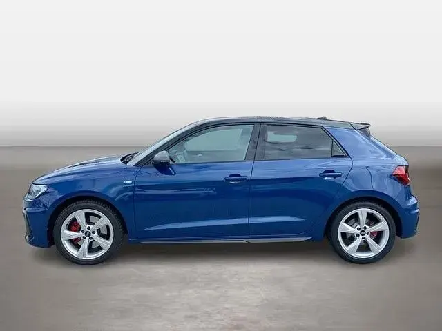 Gebraucht Audi A1 Sportback Ambiente 150 PS (110 kW) 2022 Ascariblau metallic Kleinwagen