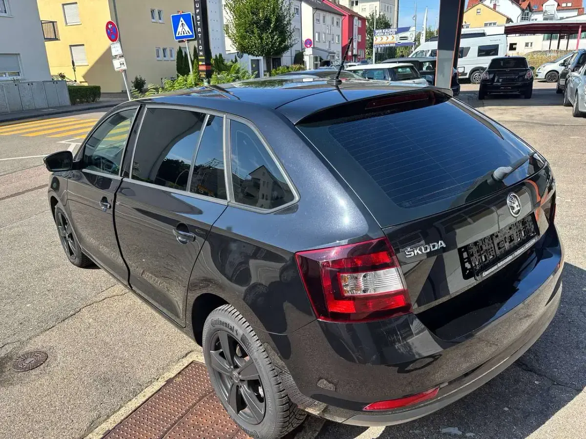 Gebraucht Skoda Rapid Cool Edition 110 PS (80 kW) 2019 Schwarz Kleinwagen