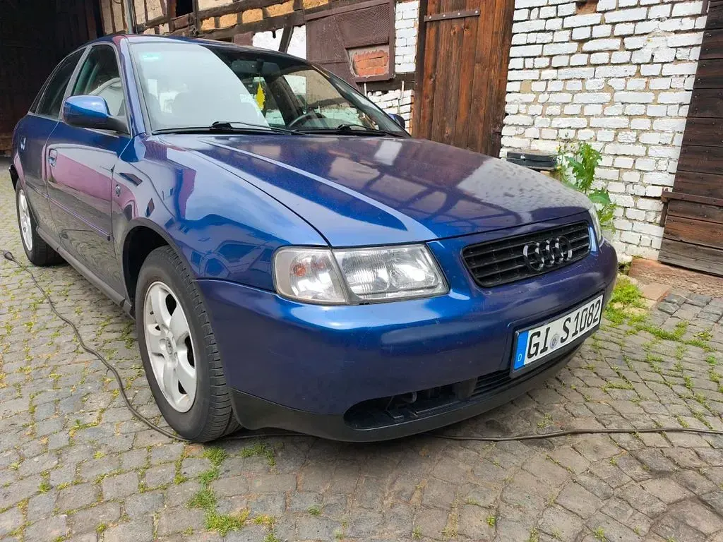 Gebraucht Audi A3 Ambition 101 PS (74 kW) 1999 Blau Kleinwagen