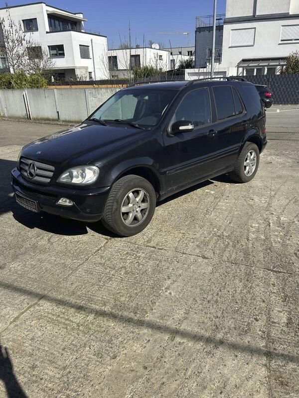 Schwarz Gebraucht 2005 Mercedes ML350 SUV | 6.999 € (Fairer Preis) - Bild 1/4