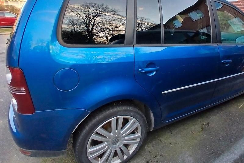 Gebraucht VW Touran Highline 170 PS (125 kW) 2007 Blau Van / Kleinbus