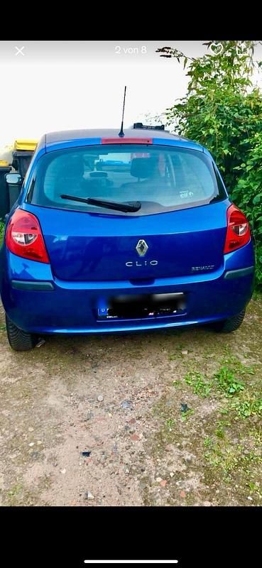 Blau Gebraucht 2008 Renault Clio III Kleinwagen | 1.400 € - Bild 1/4