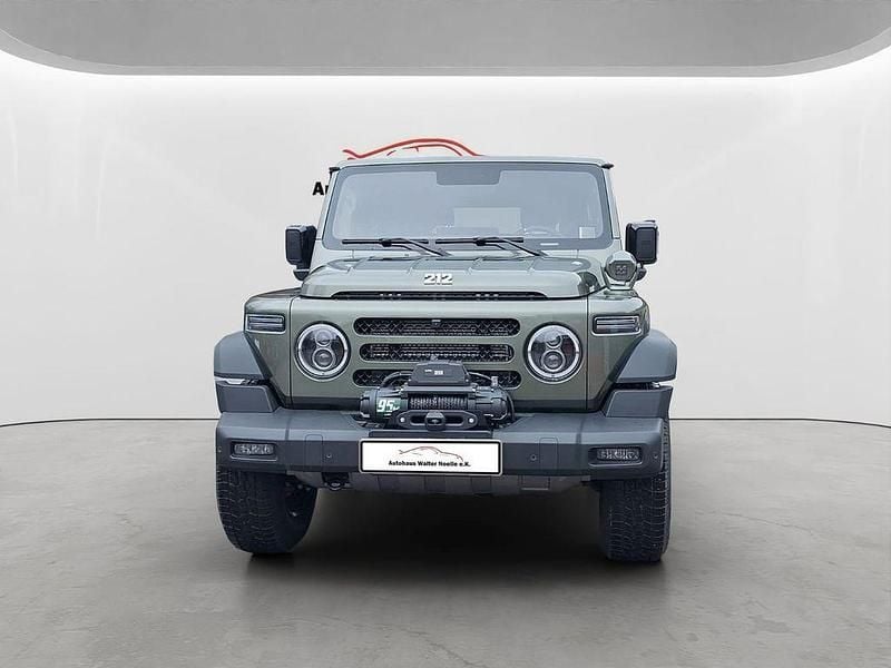 Neu BAW 212 166 PS (122 kW) 2025 Grau SUV