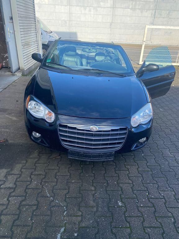 Schwarz Gebraucht 2007 Chrysler Sebring Cabriolet Limited Cabrio | 4.500 € (Fairer Preis) - Bild 1/4