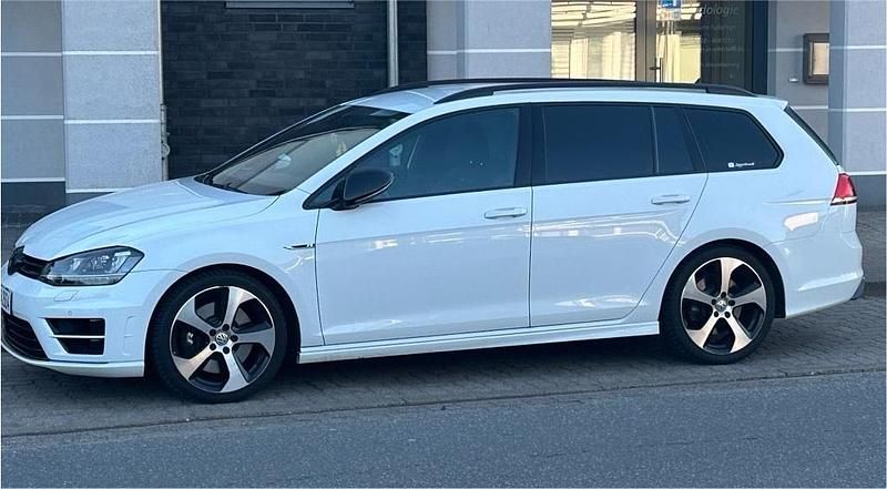 Gebraucht VW Golf VII R 300 PS (220 kW) 2016 Weiß Kombi