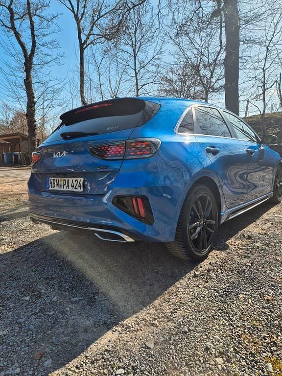 Gebraucht Kia Ceed GT-Line 160 PS (117 kW) 2022 Blau Kleinwagen