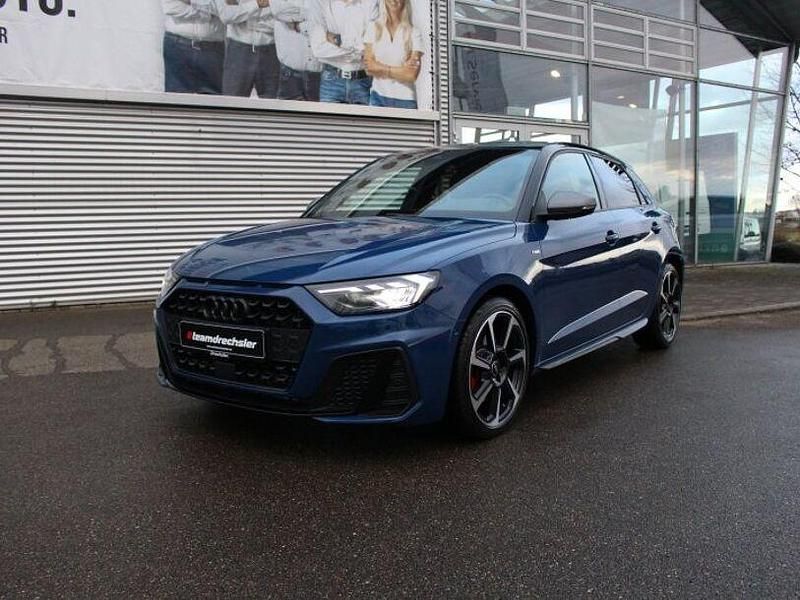 Gebraucht Audi A1 Advanced 207 PS (152 kW) 2022 Blau SUV
