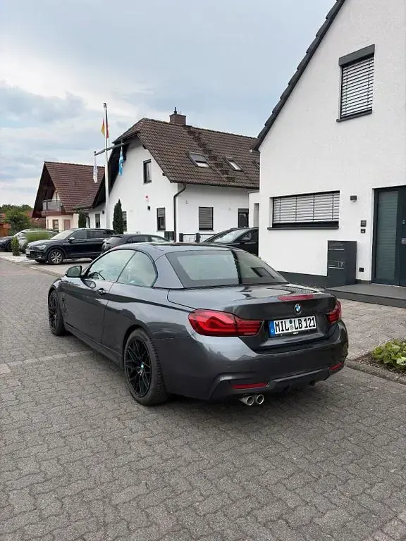 Gebraucht BMW 420 Cabriolet M Sport 184 PS (135 kW) 2019 Grau Cabrio