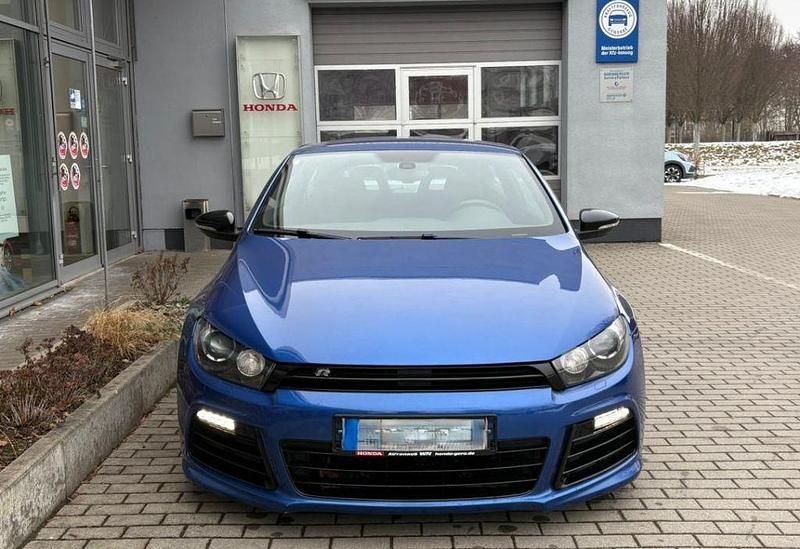 Rising blue metallic Gebraucht 2011 VW Scirocco R Coupé | 16.990 € - Bild 1/4