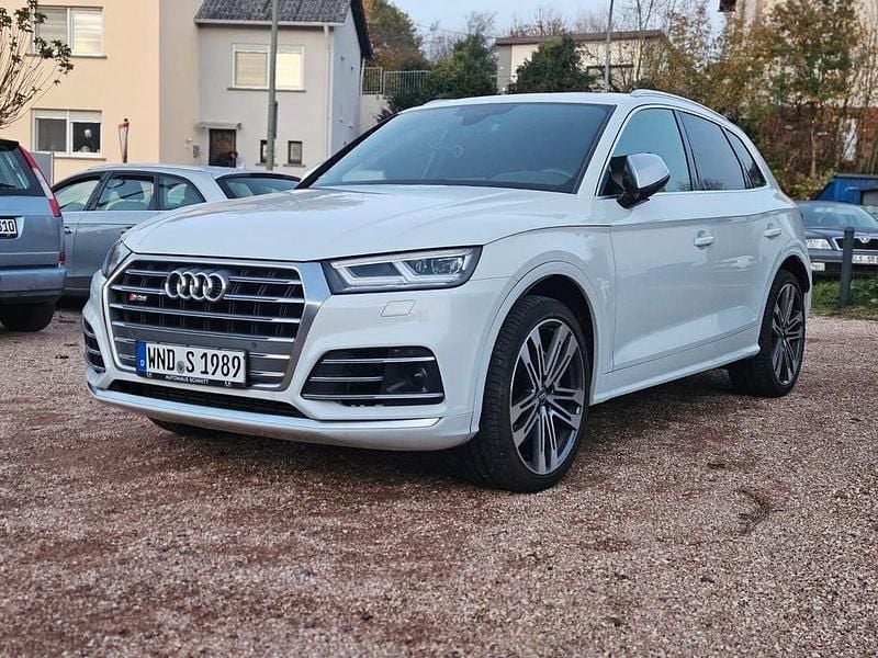 Weiß Gebraucht 2019 Audi SQ5 Sport SUV | 34.999 € (Etwas zu teuer) - Bild 1/4